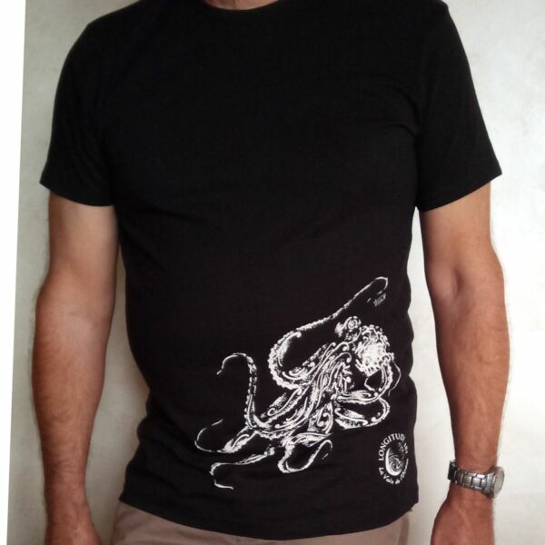 T-shirt noir poulpe homme Longitude 181 motif par Fenua Factory